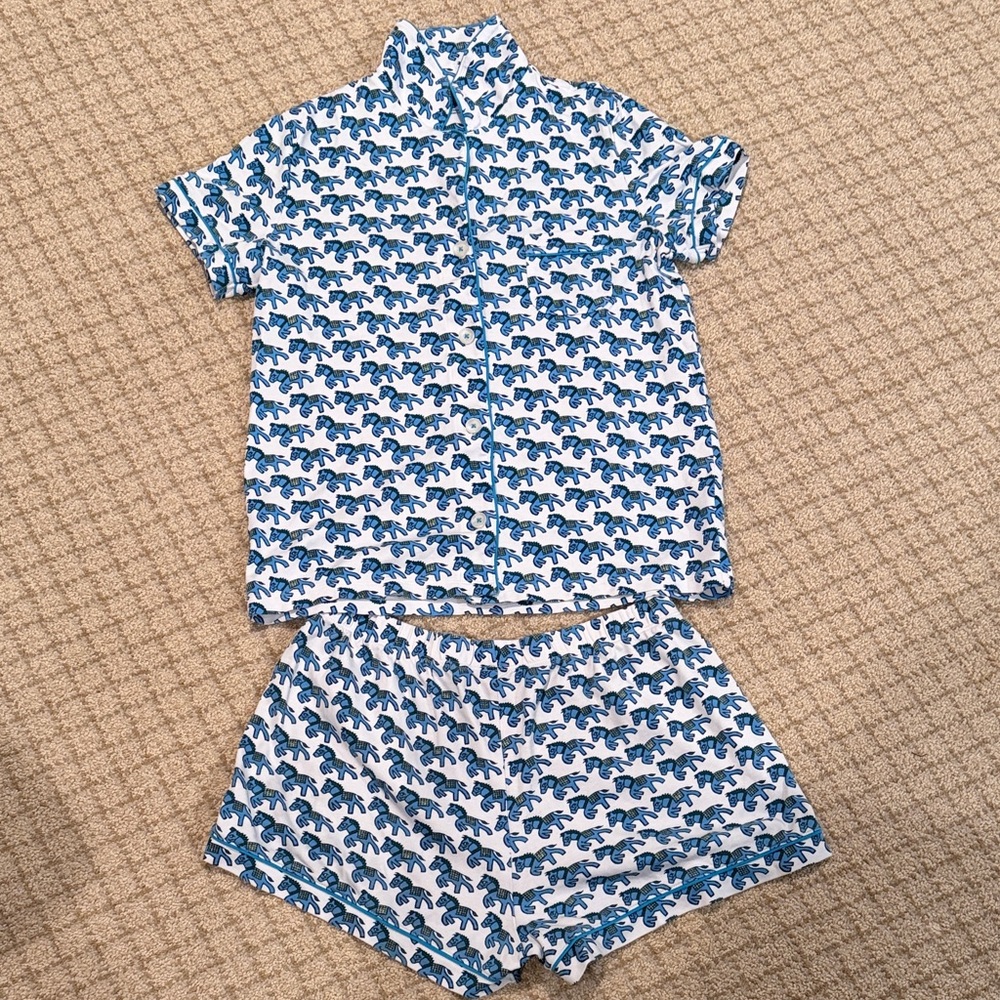Roller Rabbit Blue Horse print  Pajama Set
